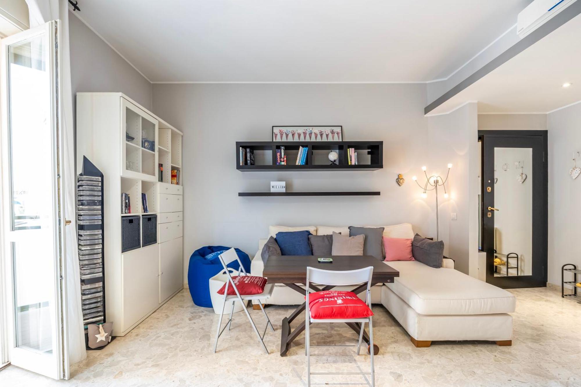 Forlanini M4 Modern With Balconies * Milan