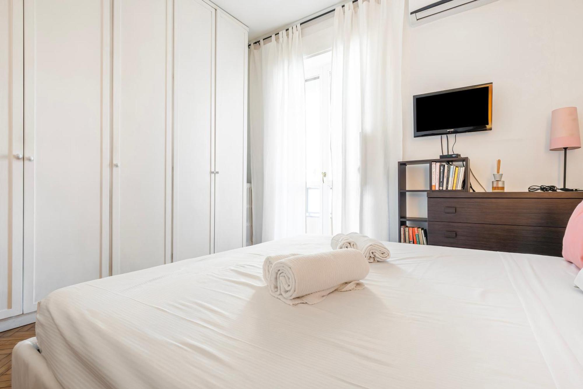Forlanini M4 Modern With Balconies Appartement *