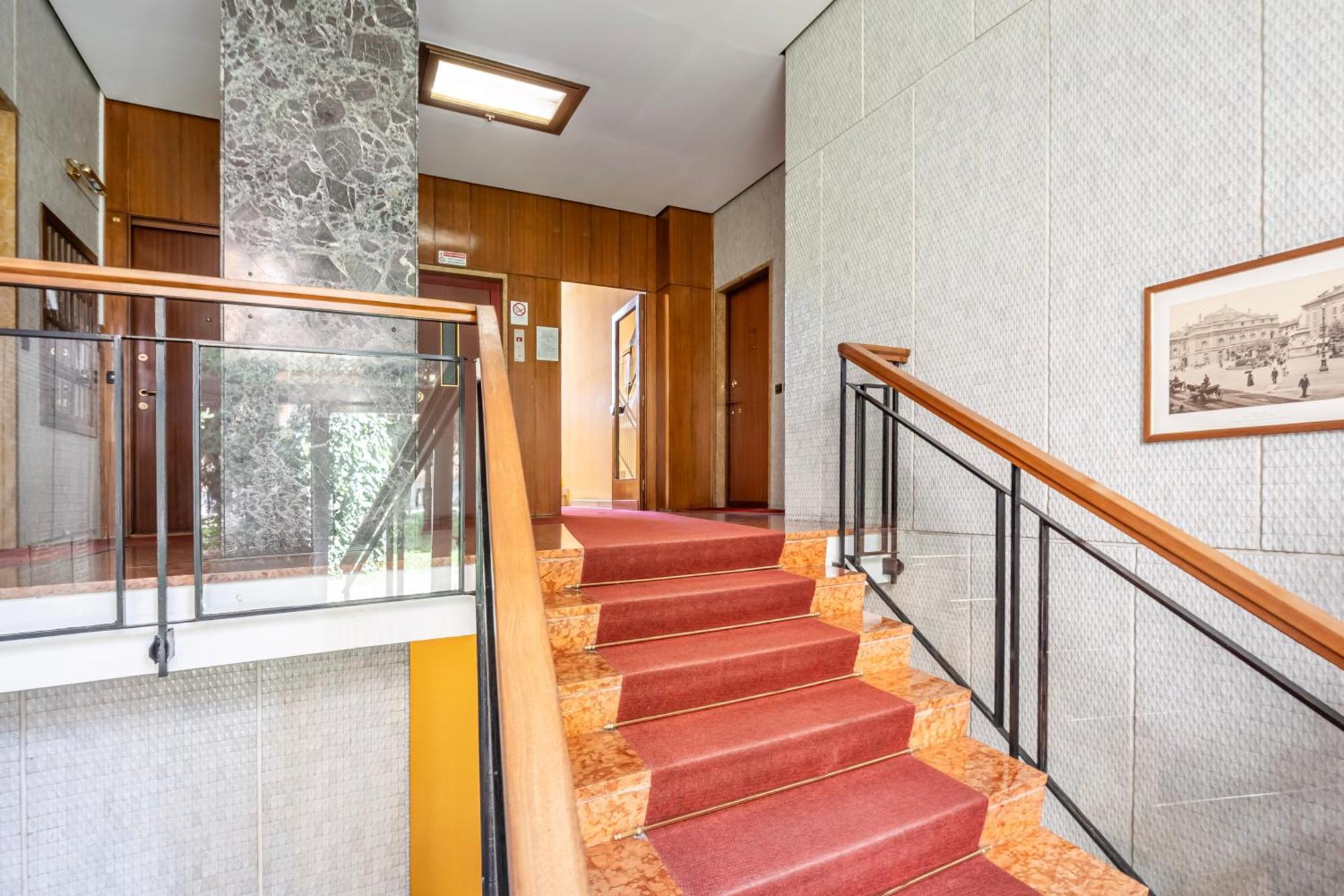 Forlanini M4 Modern With Balconies *
