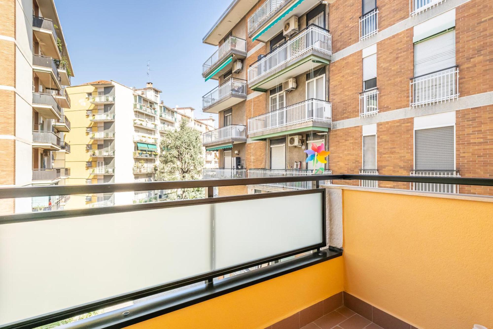 Forlanini M4 Modern With Balconies Appartement Milan