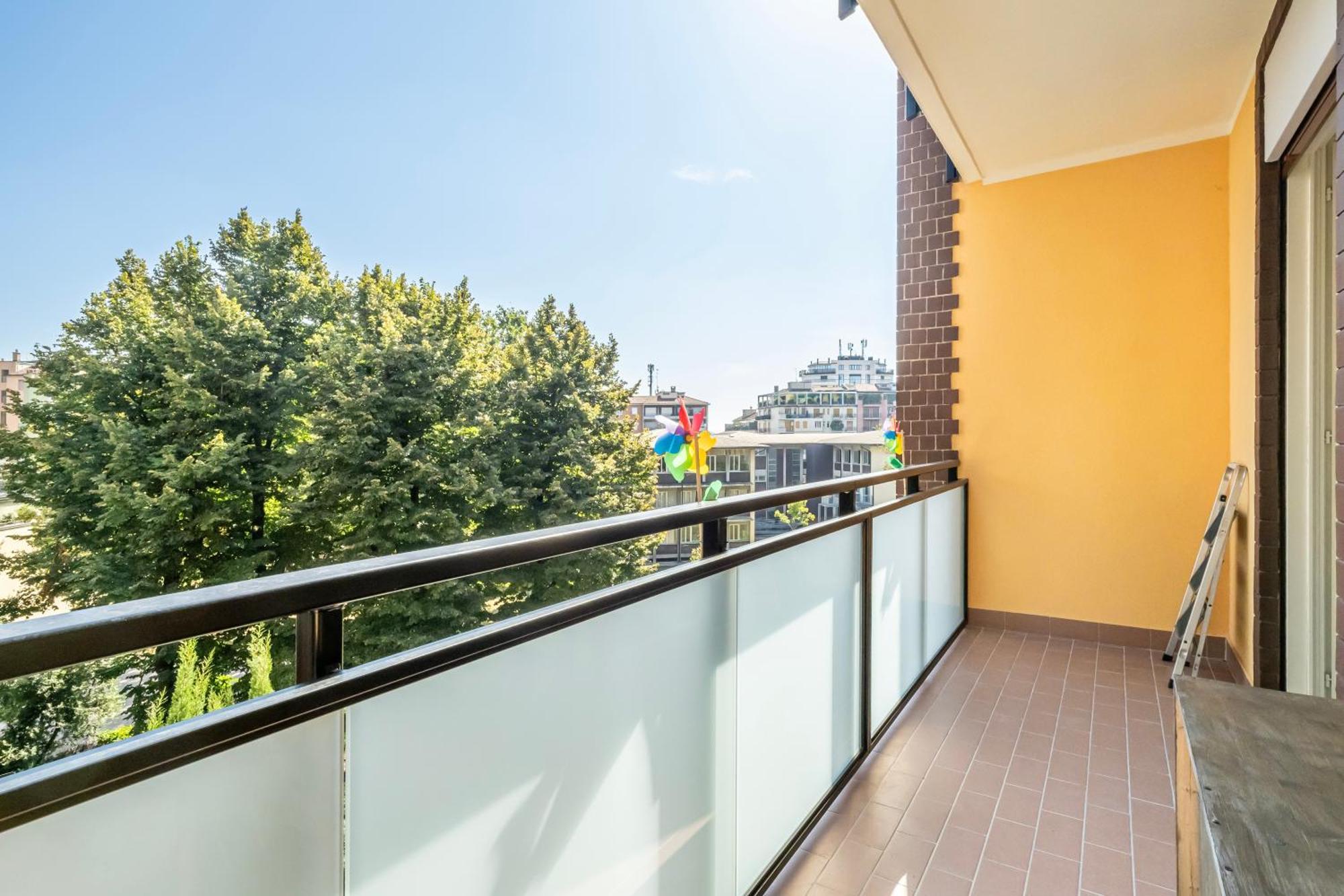 Forlanini M4 Modern With Balconies Appartement